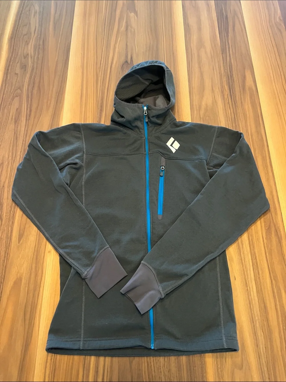 Black Diamond Polartec Power Dry Hoodie, size small.
